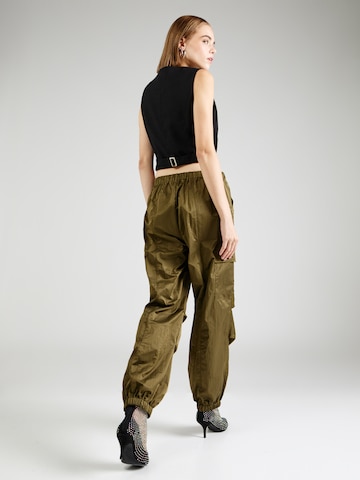 Effilé Pantalon cargo 'DATINE' b.young en vert