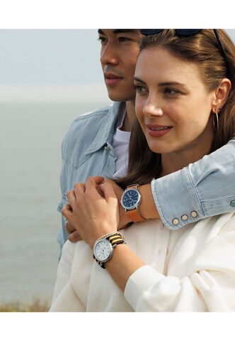 Montre à affichage analogique 'Weekender' TIMEX en orange