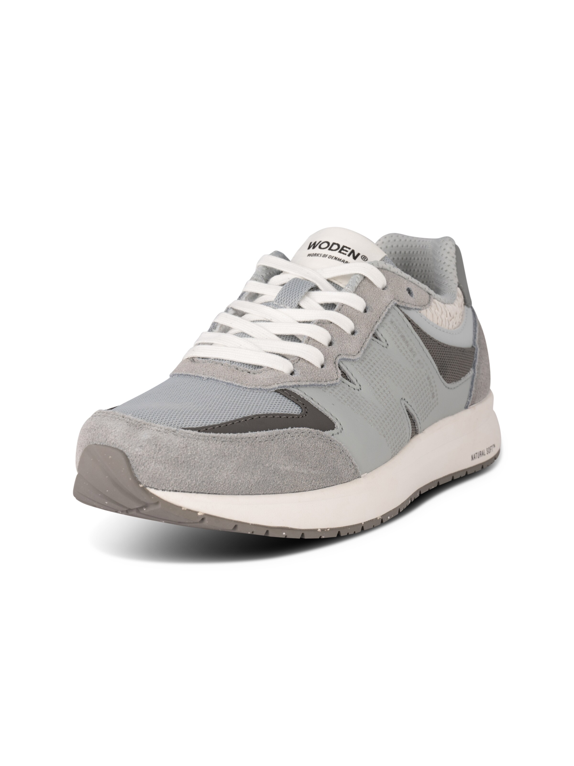 WODEN Sneakers laag in Grijs: voorkant