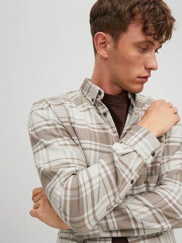 Regular fit Camicia 'Walter' di JACK & JONES in marrone