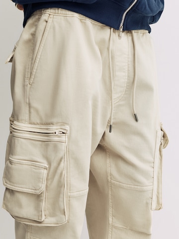 Pull&Bear Ozke Kargo hlače | bež barva