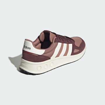 Baskets basses 'Run 84' ADIDAS SPORTSWEAR en rouge
