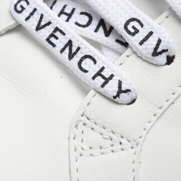 Givenchy Sneakers & Trainers in 38,5 in White