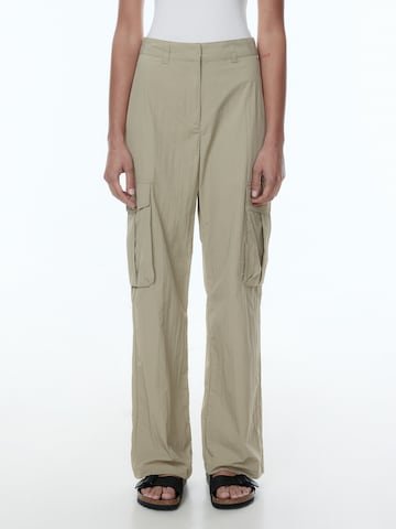 EDITED Regular Cargo Pants 'Wallis' in Green: front