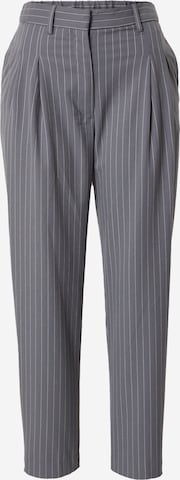 Monki - regular Pantalón plisado en gris: frente