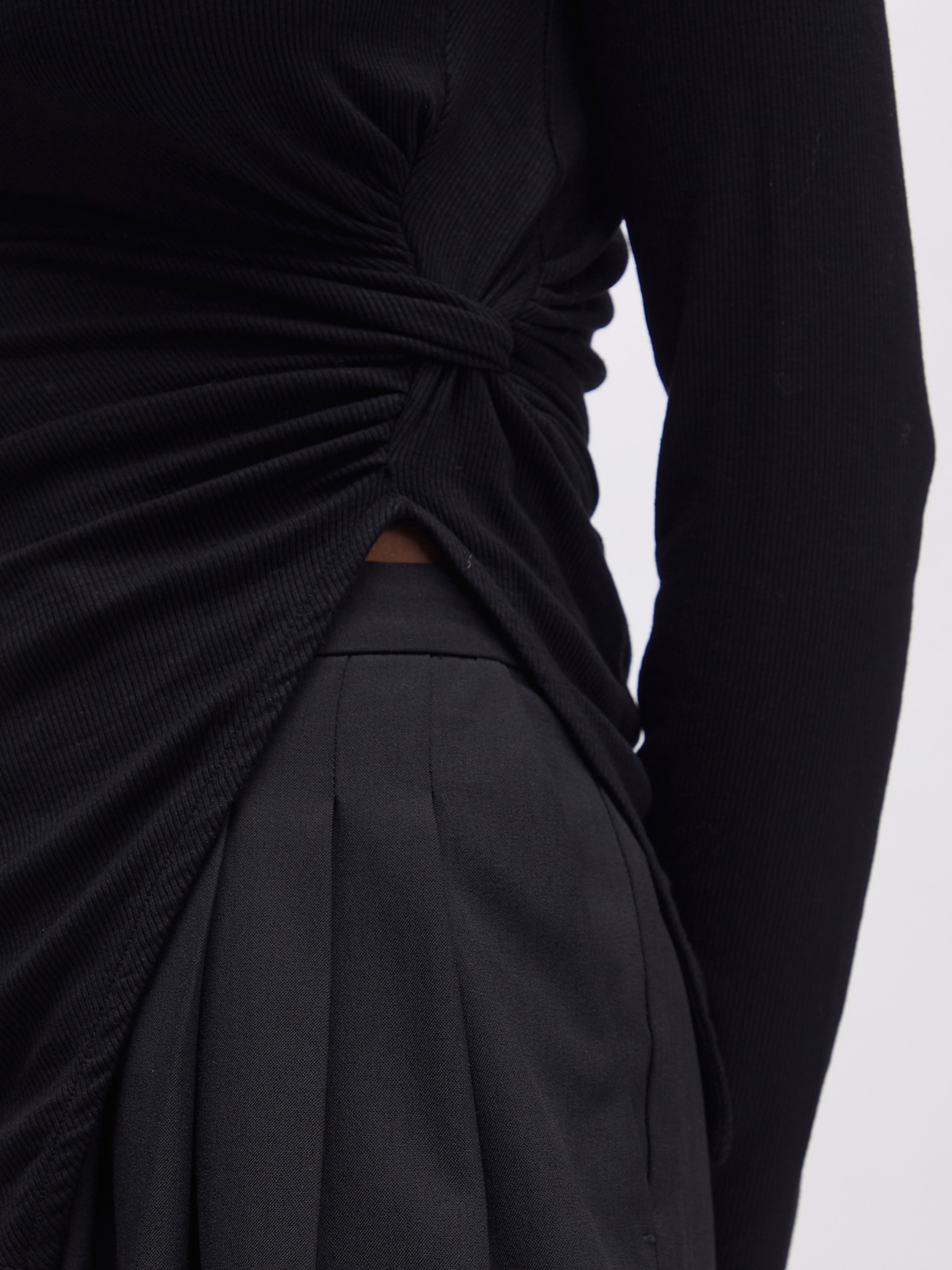 EDITED Produkte Shirt 'Anthea' schwarz