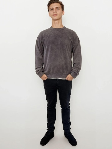 A Question Of (AQO) Sweatshirt 'Acid' i lilla