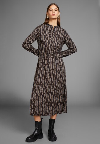 HECHTER PARIS Dress in Brown