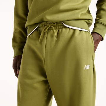 new balance Tapered Pants 'Essentials' in Green
