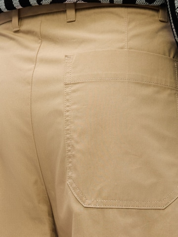 HUGO Ohlapna forma Hlače z naborki 'Celeg261' | bež barva