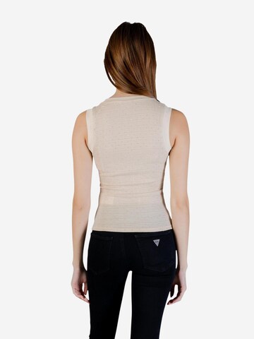 Top 'SL FRANCINE SMOCK HOTFIX TOP W6GP14 K2940' di GUESS in beige