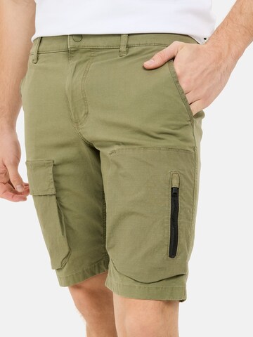 CAMEL ACTIVE Regular Cargo Shorts mit Ripstop-Kontrast in Grün