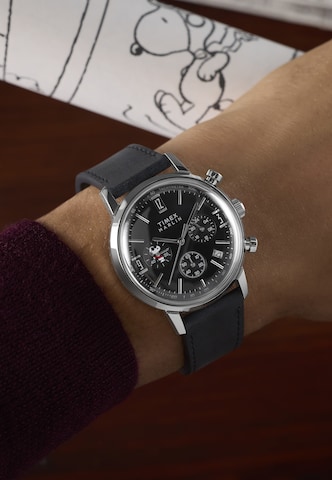 Orologio analogico 'Timex x Peanuts Marlin® Joe Cool' di TIMEX in nero