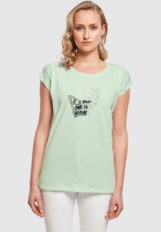Merchcode Shirt 'Its Your Time To Bloom' in Groen: voorkant