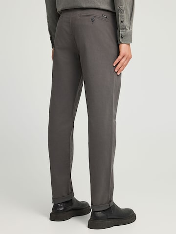 regular Pantaloni chino di Funky Buddha in grigio