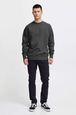 !Solid Sweatshirt 'Hannes' in Grey