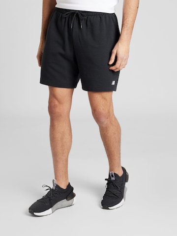 new balance Regular Pants in Black: front