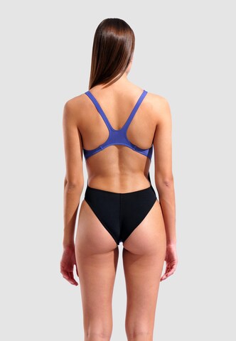 ARENA Bustier Badpak 'SWIM TECH SOLID' in Lila