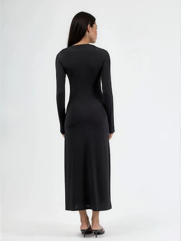 Busem - Vestido em preto