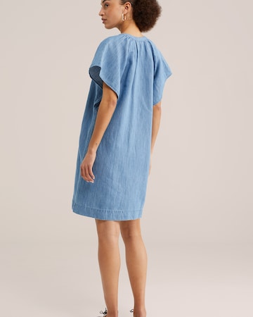 Rochie de la WE Fashion pe albastru