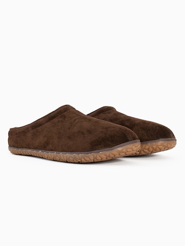 Pantoufle 'Taylor' Minnetonka en marron