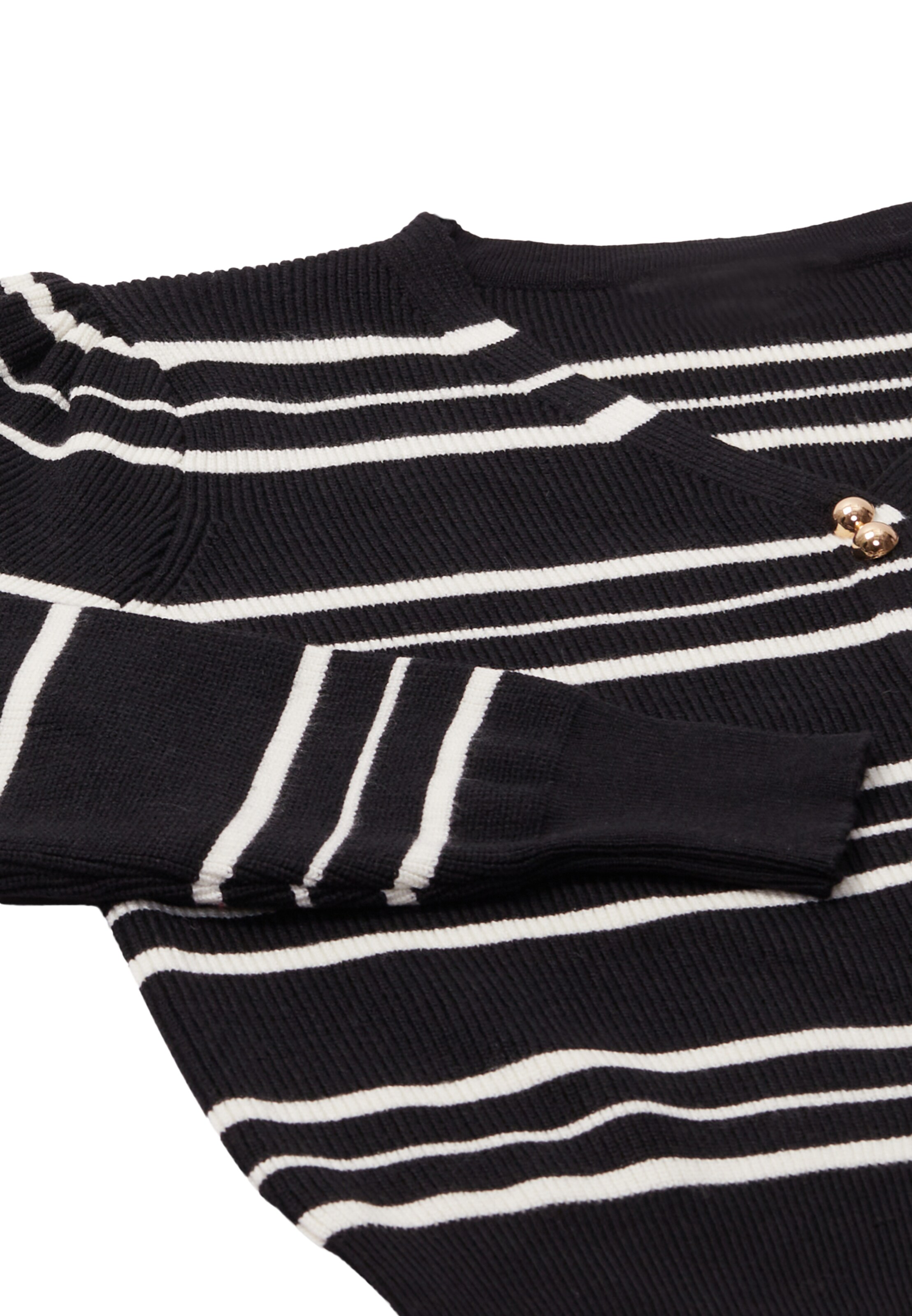 NAEMI Knit cardigan in Black