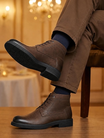 ALLTHEMEN Chukka Boots 'Zeit' in Brown