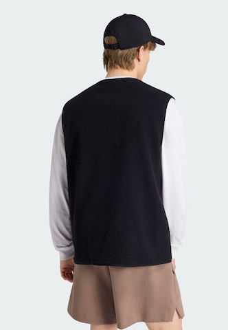 Gilet sportivo 'City Tech' di ADIDAS SPORTSWEAR in nero