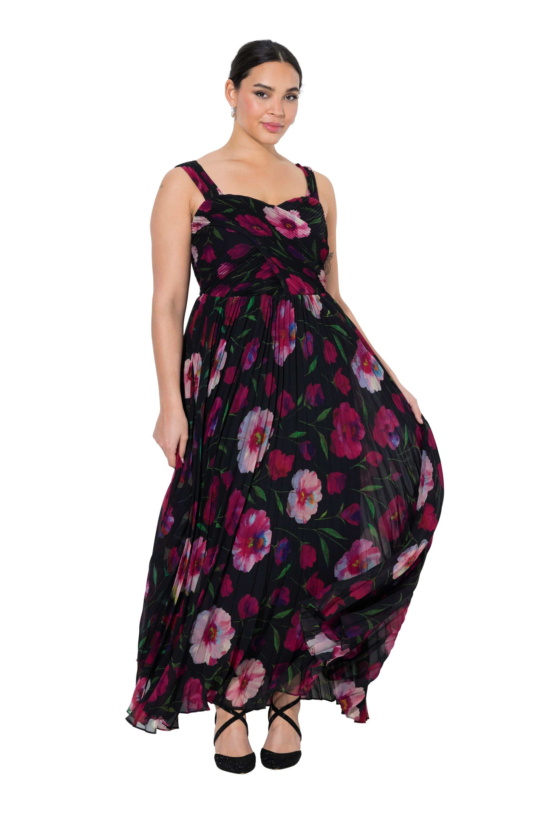 Ulla Popken Dress in Black: front