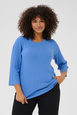 Pull-over 'Lizzy' KAFFE CURVE en bleu : devant