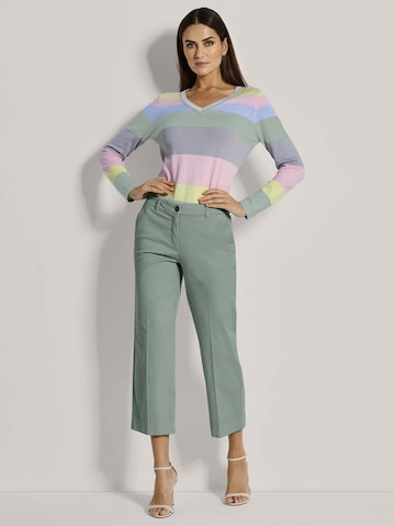 MADELEINE Loosefit Hose in Grün
