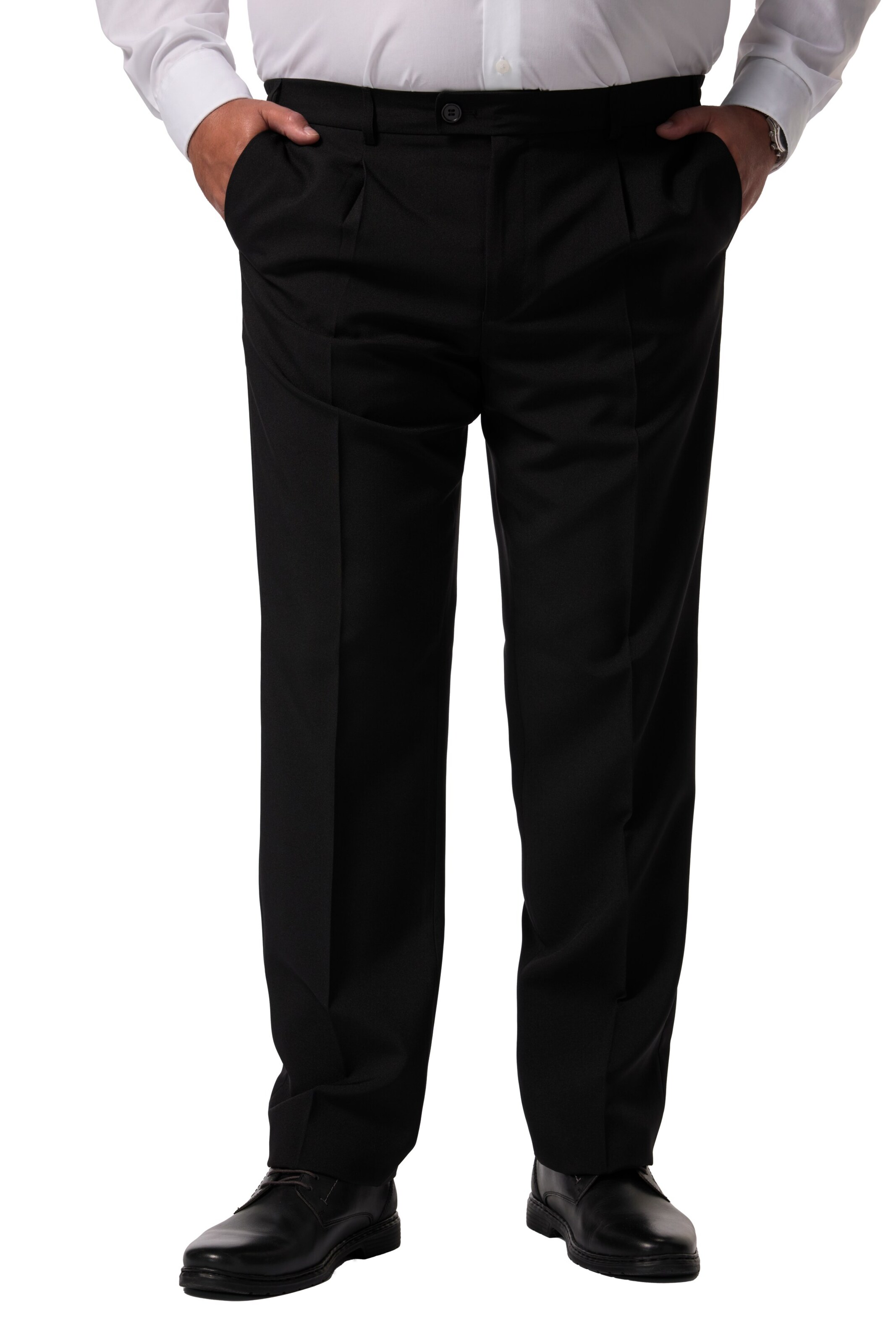 Men Plus Regular Pleated Pants in Black: front