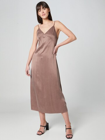 Guido Maria Kretschmer Women - Vestido 'Izzie' en rosa: frente