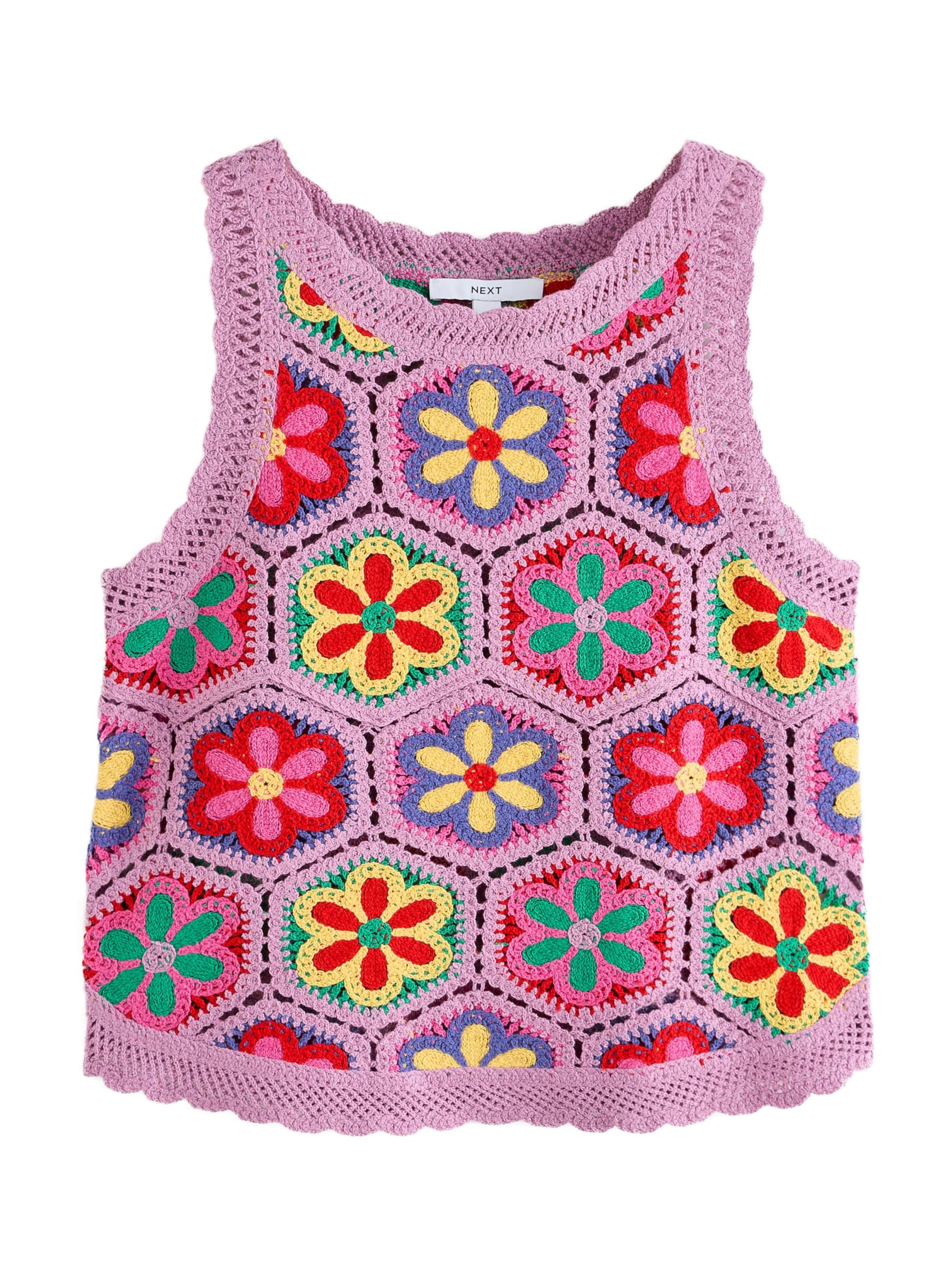 Next Broderad topp i lila: framsida