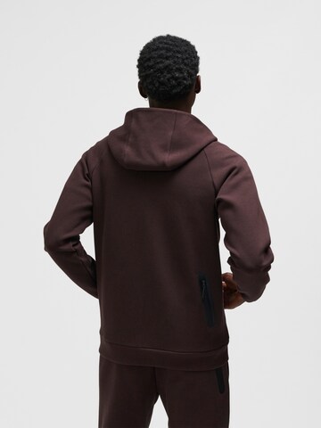 Hummel Athletic Sweatshirt 'Tech' in Brown