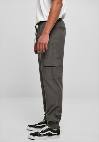 Urban Classics Tapered Cargo Pants in Grey