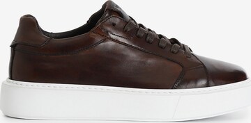 Sneaker bassa di CAFè NOIR in marrone: frontale