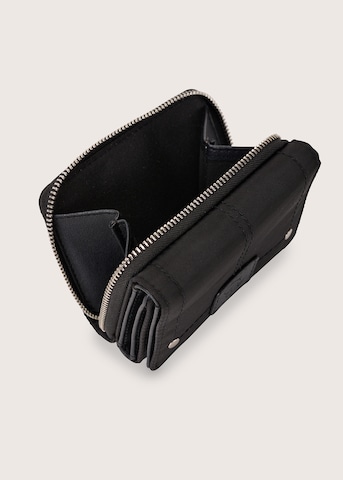 Camomilla Wallet 'PERVIN NYLON' in Black
