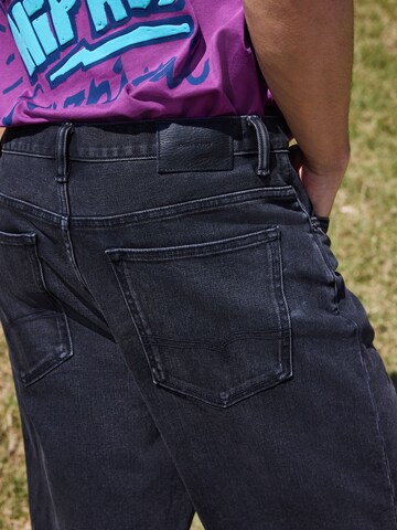 Next Loosefit Shorts in Schwarz