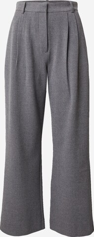 Loosefit Pantaloni con pieghe 'SLOANE' di Abercrombie & Fitch in grigio: frontale