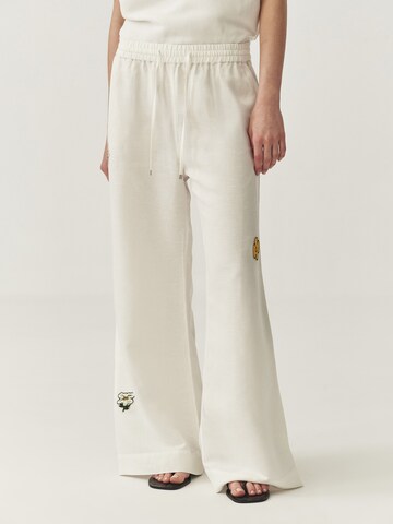 Wide Leg Pantalon TATUUM en blanc : devant