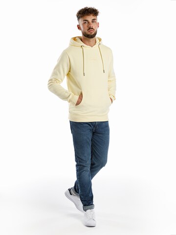 Sweat-shirt 'Matheo' SPITZBUB en jaune