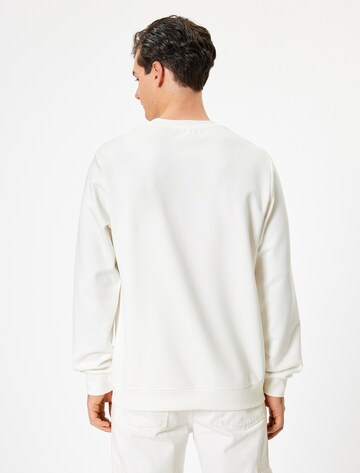 Koton Sweatshirt in White