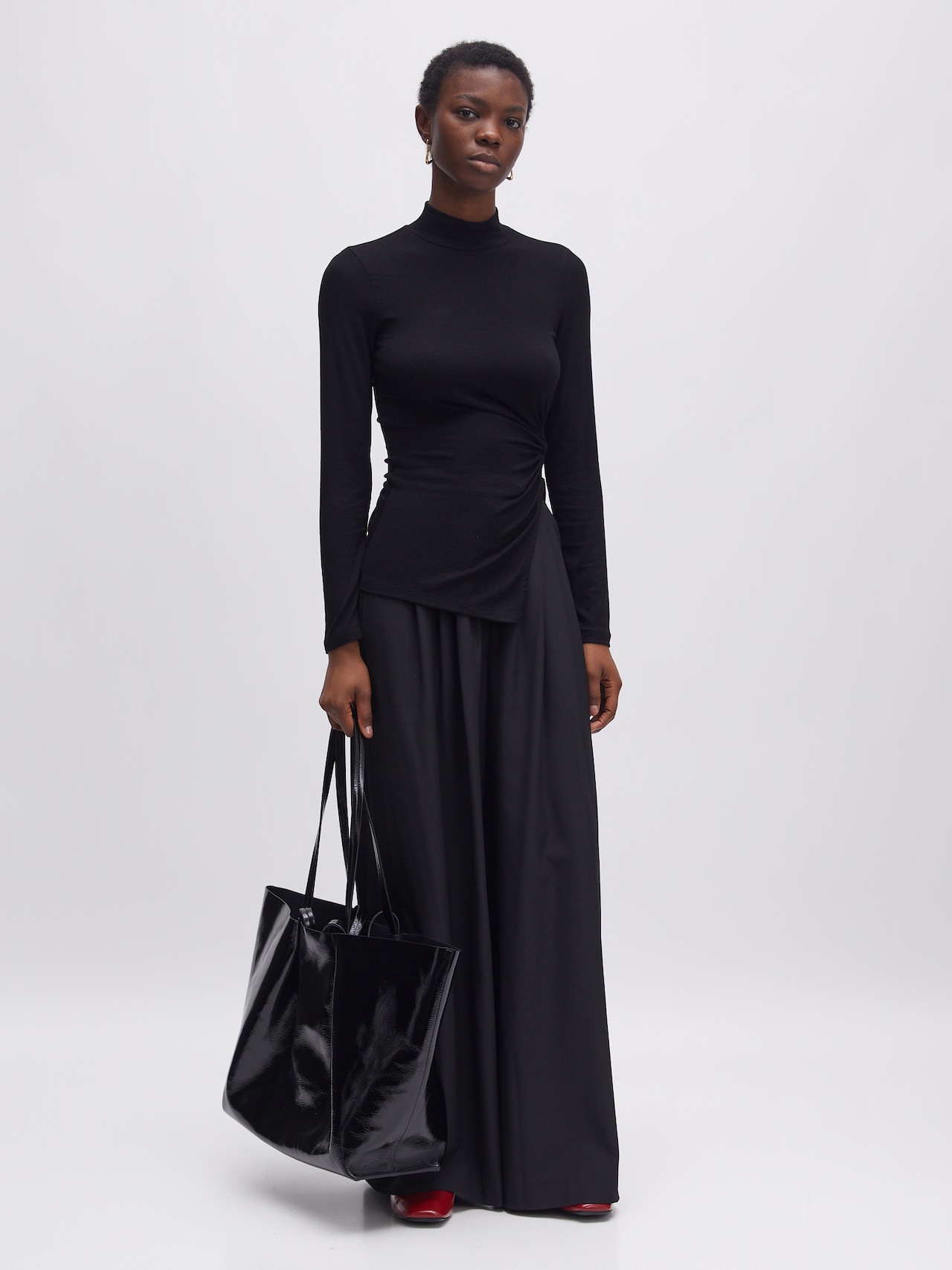 EDITED Shirt 'Anthea' Zwart