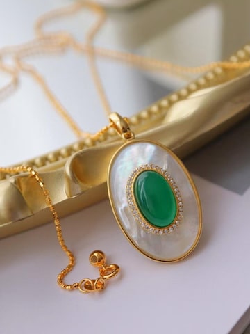 Collana 'Heirloom Green Onyx & Mother' di LanLivia in oro