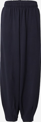 Pantaloni 'CLUB' di Nike Sportswear in nero: frontale