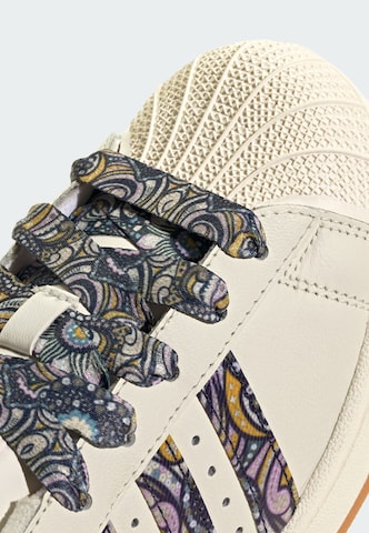 ADIDAS ORIGINALS Sneaker 'Libery Superstar II' in Weiß