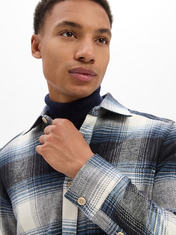 Coupe regular Chemise 'Dieggo' DRYKORN en bleu