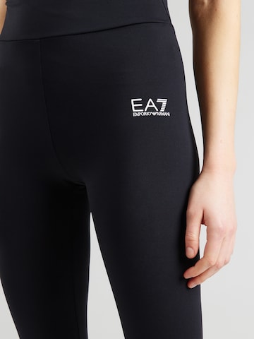 EA7 Emporio Armani Skinny Urheiluhousut värissä musta