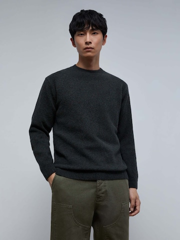 Scalpers Sweater 'Nessy' in Grey